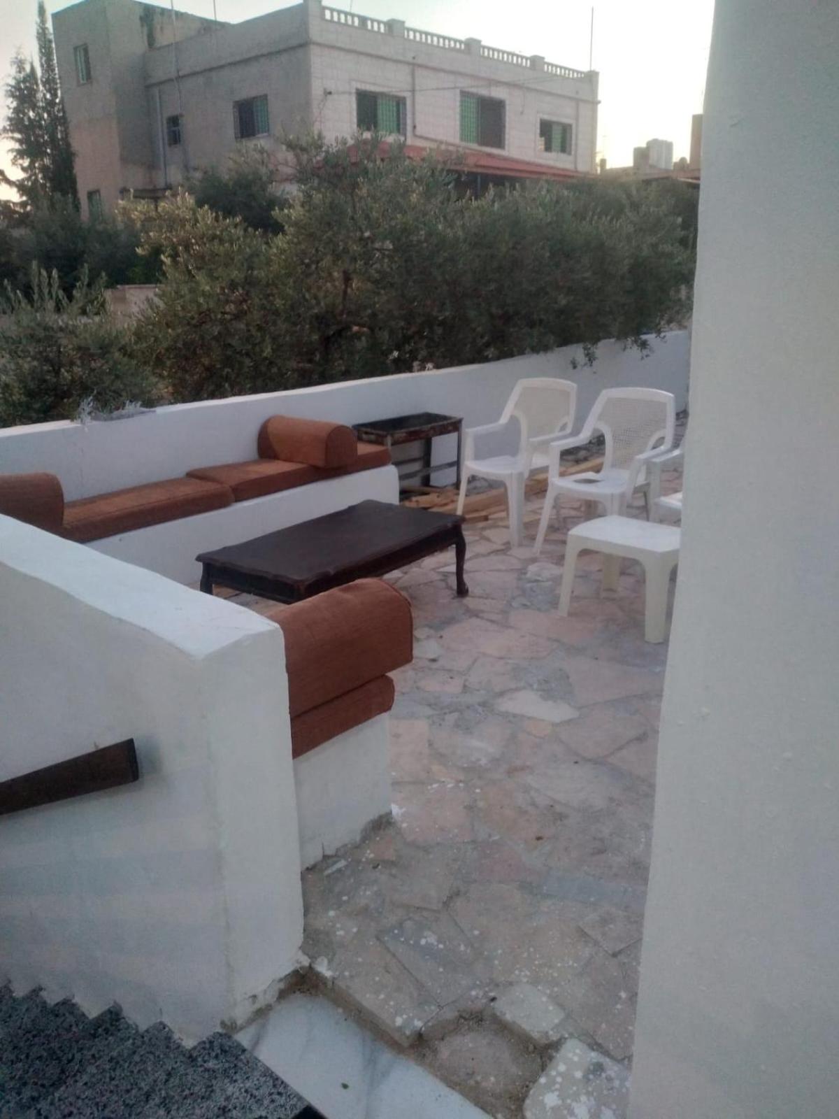 Bait Al-Masri Apartment Umm Qays Exterior photo